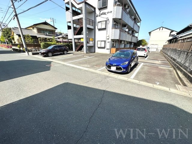 Limpiaチトセの駐車場