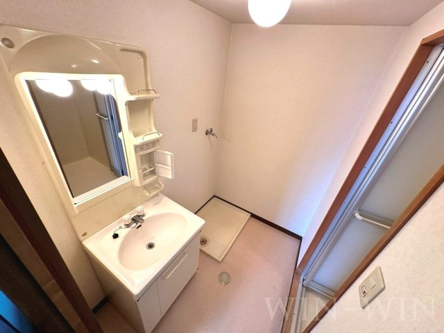 Limpiaチトセの洗面所|イメージ（同建物内別部屋の写真です）