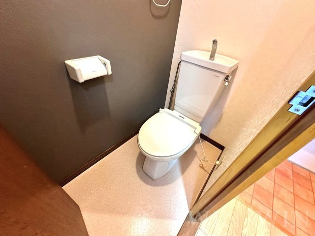 Limpiaチトセのトイレ|イメージ（同建物内別部屋の写真です）