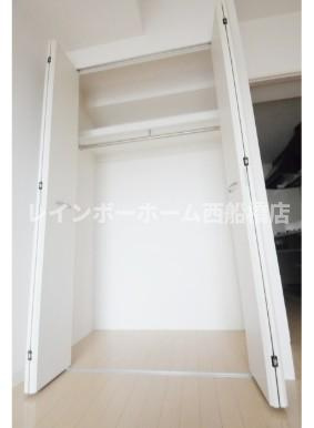 市川市市川１丁目の賃貸マンションの収納