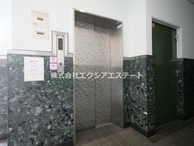 スギヒラハイツのロビー