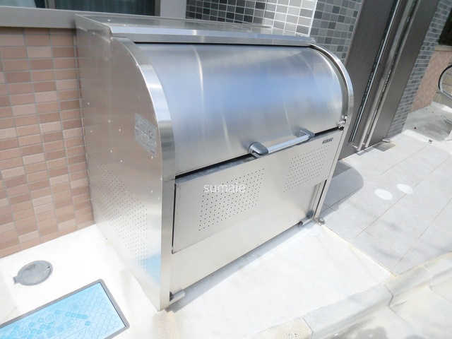 プランドール南小岩のその他共用部分|敷地内ゴミ置場完備。
