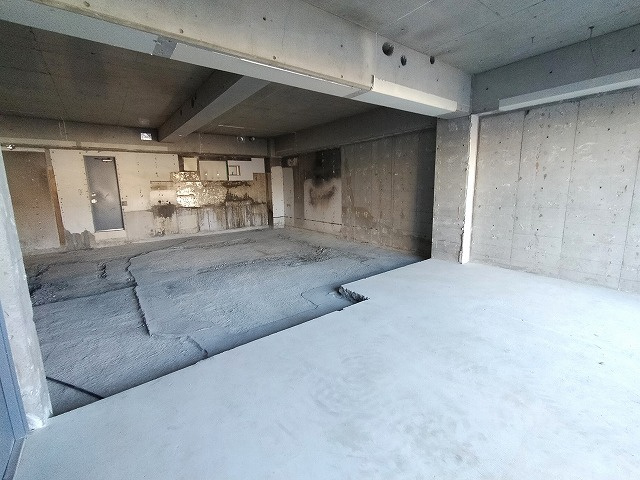 吹田市山田西３丁目の店舗事務所