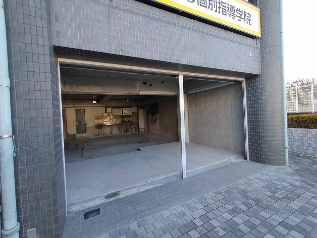 吹田市山田西３丁目の店舗事務所