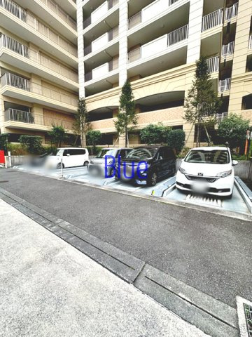 【駐車場】 | レイディアントシティ横濱カルティエ11