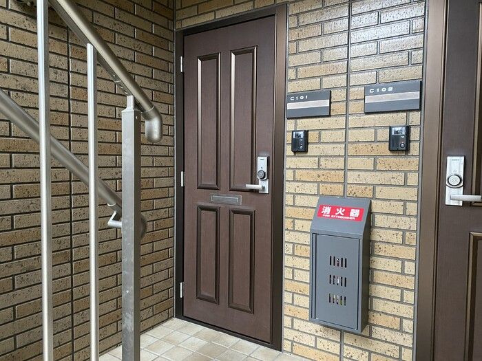 セントワイズ　Cの玄関