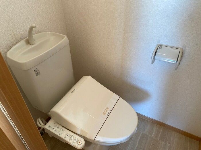 エトワールＫＵＲＩＭＯＲＩ　Ｂのトイレ