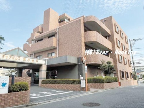 ダイアパレス花小金井の外観