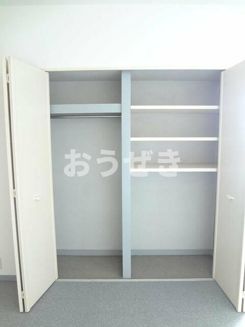 北区赤羽西１丁目の賃貸マンションの収納
