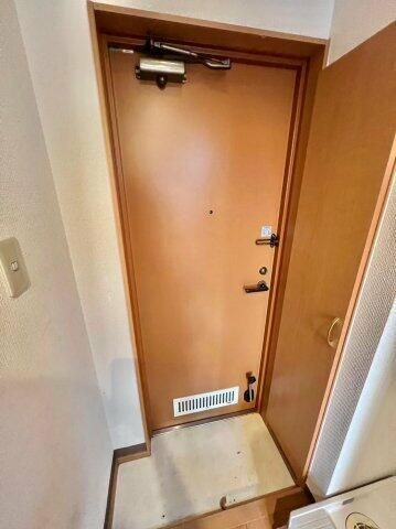 サンビーム百人町の玄関