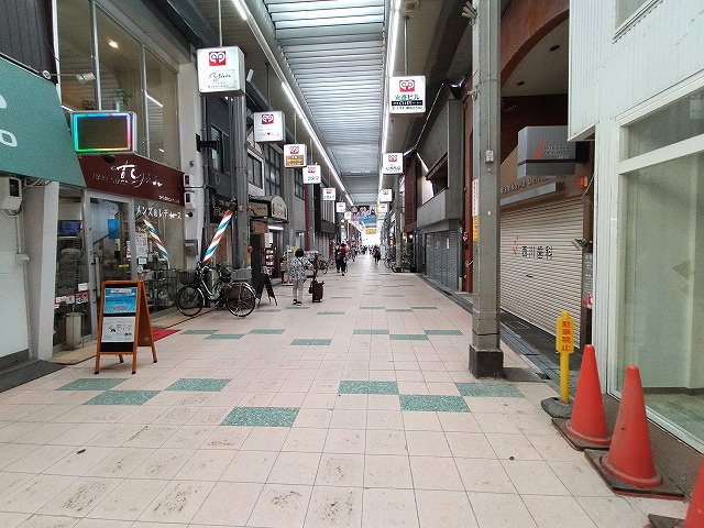 豊中市岡町の店舗事務所