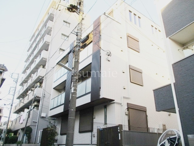 プライムクロスの外観|オートロック付の物件です☆