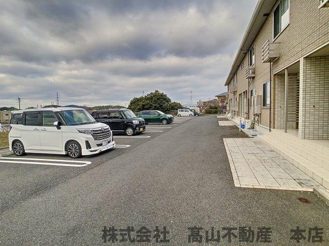 D-room馬場山の駐車場