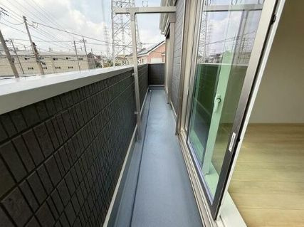 大井町金子第37　新築一戸建て　1号棟の内観：施工例|《施工例》バルコニー