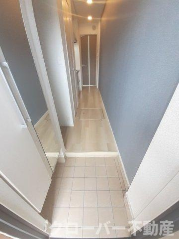 リュシータ　Ａの玄関