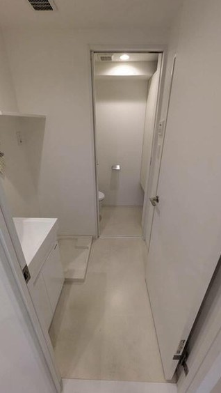 同マンション別部屋のお写真です。