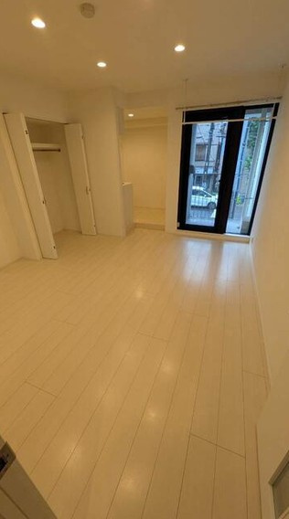同マンション別部屋のお写真です。