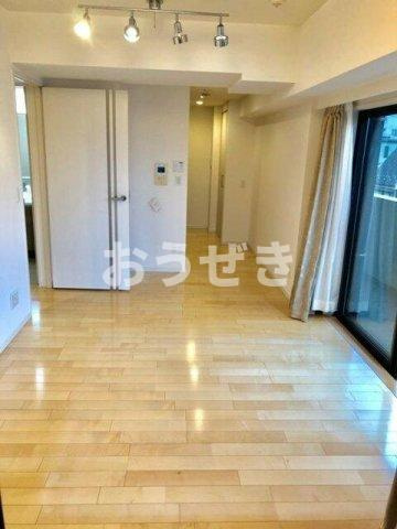 葛飾区高砂２丁目の賃貸マンションの居間・リビング
