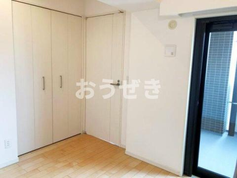 葛飾区高砂２丁目の賃貸マンションの居間・リビング