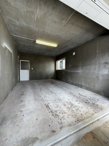 新川3条11丁目の駐車場