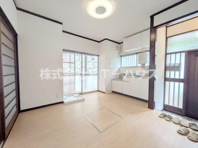 西佐津間１丁目戸建の寝室