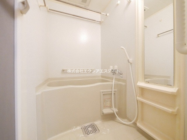 ハロ上町の浴室