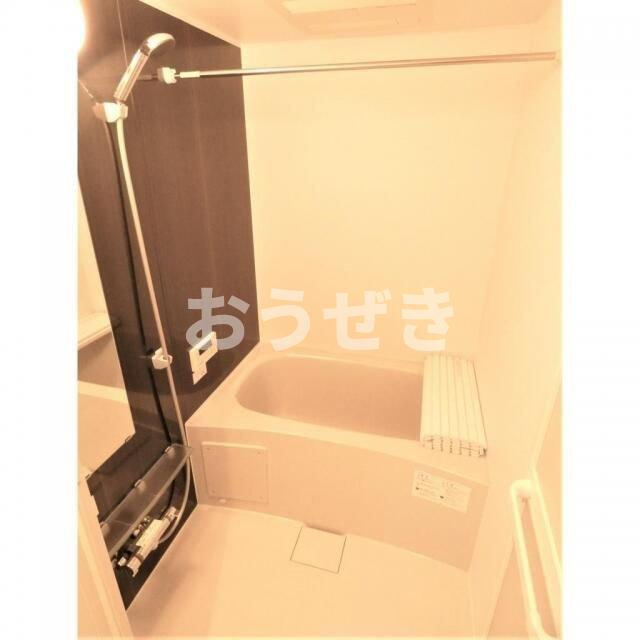フィカーサ堀切の浴室