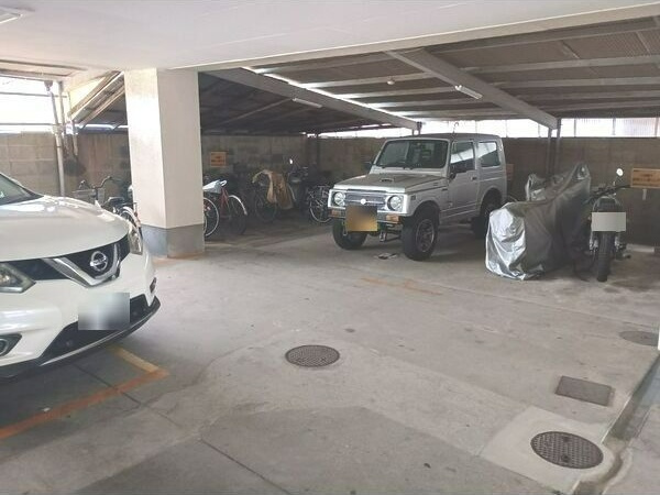 オール甲子園の駐車場