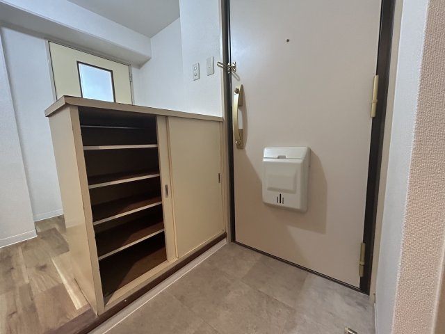ニューライフ御堂筋本町の設備|ニューライフ御堂筋本町　シューズボックス