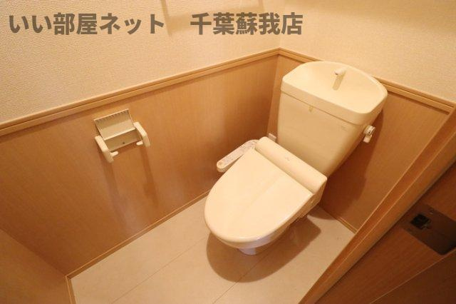 PARK　HILLS　MIYAKOＣのトイレ|ゆったりとした空間のトイレです