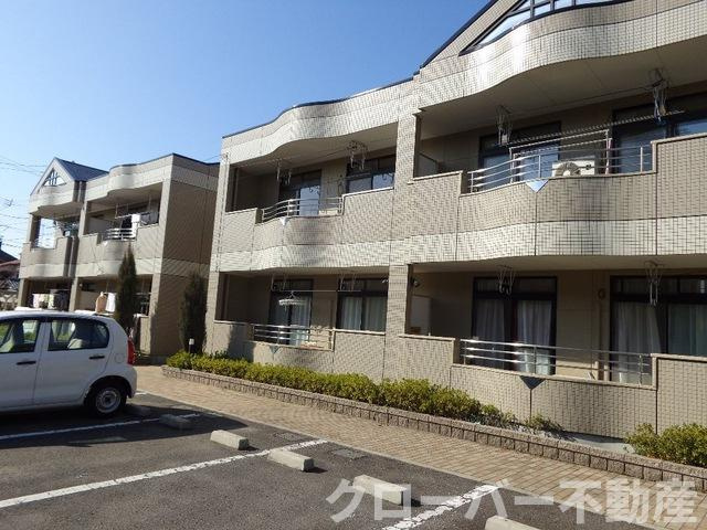 グランディア木太の外観