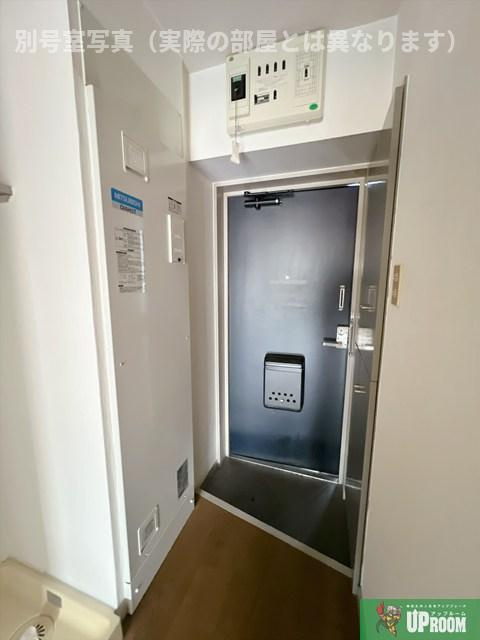 ファースト尼ヶ坂の玄関