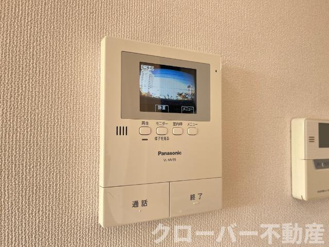 プティスール空港通りのセキュリティ|カメラ付インターホン