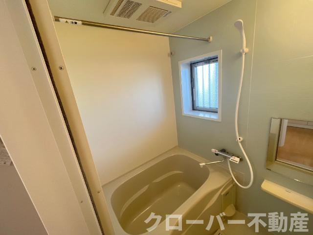 プティスール空港通りの浴室|バス