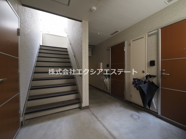フジパレス遠里小野Ⅵ番館のロビー