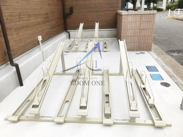 リブリ・HIRASのその他共用部分|駐輪場です。