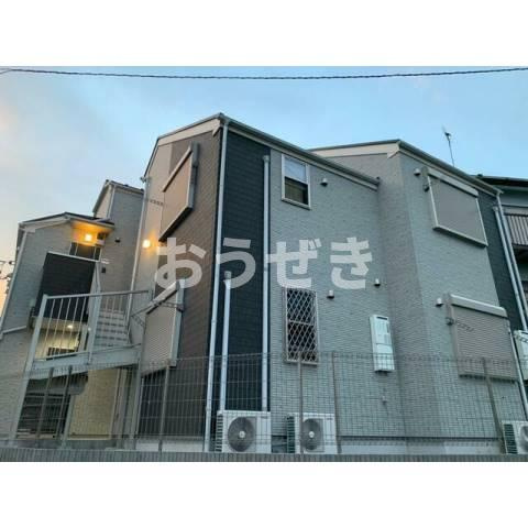 シャンブル港南の外観