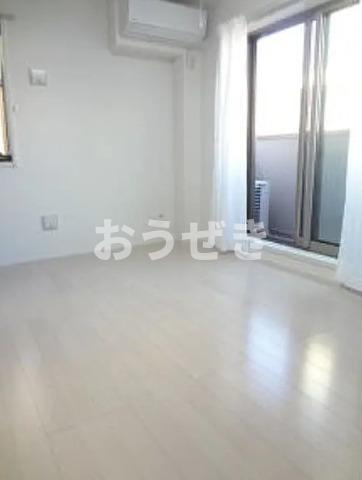 大田区西六郷４丁目の賃貸マンションの居間・リビング