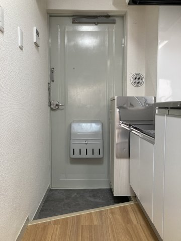 サンハイツ中延の玄関