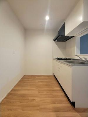 【キッチン】 | Louis Apartment 豊中蛍池 ウエスト