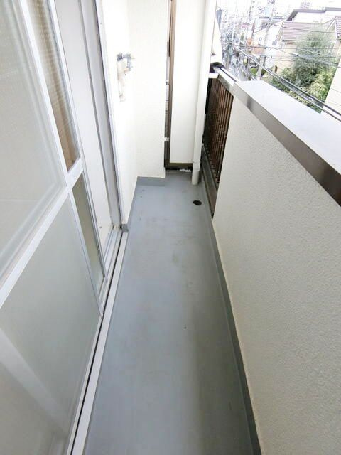 第一上馬マンションのバルコニー
