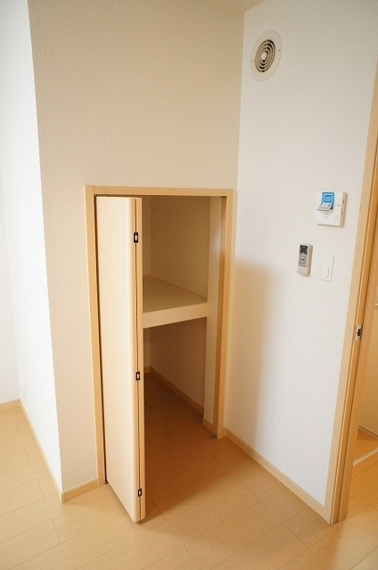 フレール与野本町参番館の収納