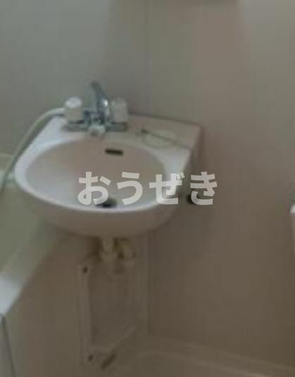 ルモンド三田の洗面所