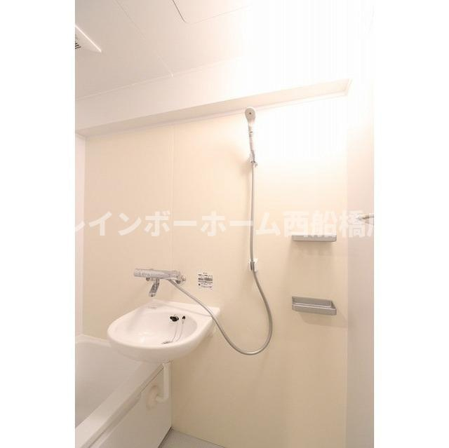 北辰レジデンス東船橋の洗面所