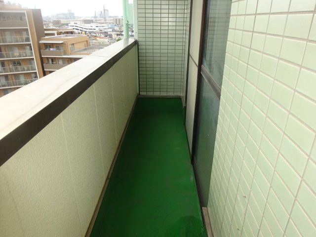 グリーンパーク四つ木のバルコニー