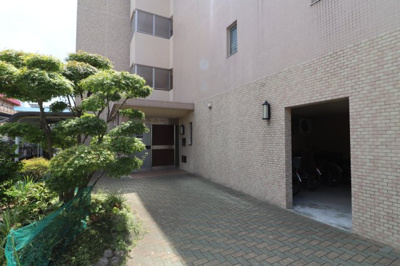 【エントランス】 | アンシャンテ総持寺