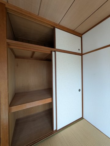 スカイハイツBの収納
