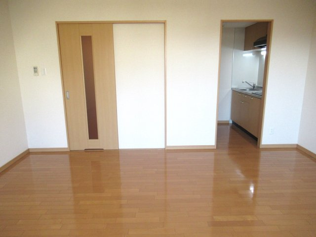 ガーデンコート洛西の洋室
