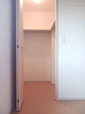 エクセレント・レジデンスＡの収納