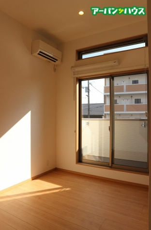 GRANDTIC 大元駅東の居間・リビング
